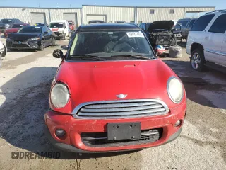 2011 MINI Clubman with VIN WMWZF3C5XBTY00222, listed as a Copart auction lot 49481465 with 110,731 mi miles and Salvage Title. Bid and sale history available at DreamBid. Image 5.