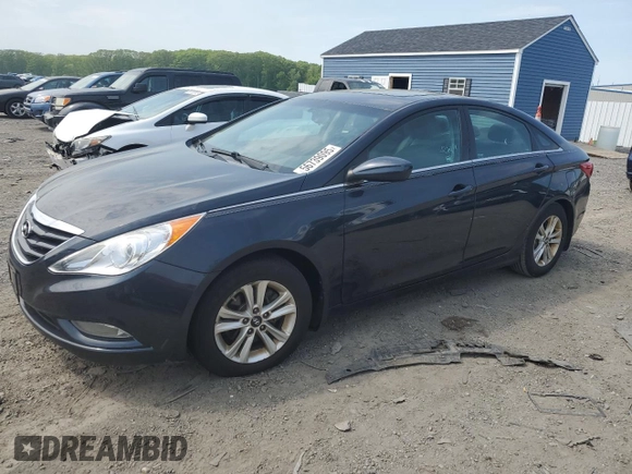 2013 Hyundai Sonata GLS z VIN 5NPEB4AC0DH779649, wystawiony jako Copart lot #56739095 z przebiegiem Nie podano mil oraz Czysty tytuł • Clean title. Historia ofert i sprzedaży dostępna na DreamBid. Obrazek 1.