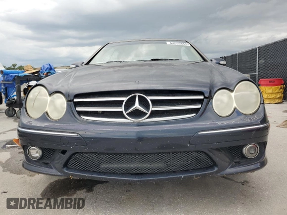 2007 Mercedes-Benz CLK 550 с VIN WDBTK72G87T076079, выставлен на аукционе Copart как лот 64653865 с пробегом 132 559 миль миль и Чистый • Clean title. История ставок и продаж доступна на DreamBid. Изображение 5.