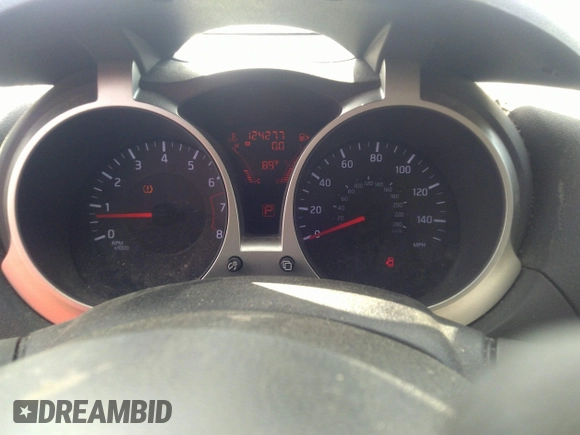 2011 Nissan Juke SL with VIN JN8AF5MR4BT021576, listed as a IAAI auction lot 41947341 with 124,277 mi miles. Bid and sale history available at carsss.com. Image 7.