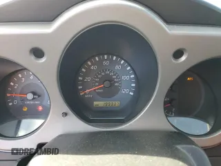 2002 Nissan Frontier SC z VIN 1N6MD29Y12C326737, wystawiony jako Copart lot #63475954 z przebiegiem 199 337 mil mil oraz Czysty tytuł • Clean title. Historia ofert i sprzedaży dostępna na DreamBid. Obrazek 9.