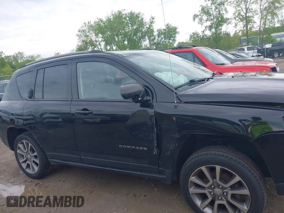 2017 Jeep Compass Sport SE z VIN 1C4NJDBB0HD101620, wystawiony jako IAAI lot #42253519 z przebiegiem 114 913 mil mil oraz . Historia ofert i sprzedaży dostępna na DreamBid. Obrazek 13.