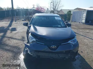2018 Toyota RAV4 LE with VIN JTMBFREV0JJ732236, listed as a IAAI auction lot 41913555 with 60,432 mi miles. Bid and sale history available at carsss.com. Image 13.