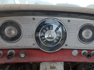 1963 Ford F-250 z VIN F25CR381471, wystawiony jako Copart lot #83724854 z przebiegiem 27 096 mil mil oraz Szkoda całkowita • Salvage title. Historia ofert i sprzedaży dostępna na DreamBid. Obrazek 9.