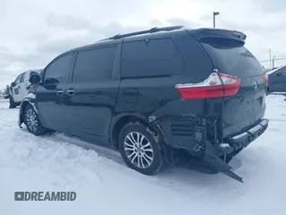 2019 Toyota Sienna XLE Auto Access Seat with VIN 5TDYZ3DC5KS967976, listed as a IAAI auction lot 41623525 with 83,527 mi miles. Bid and sale history available at carsss.com. Image 3.