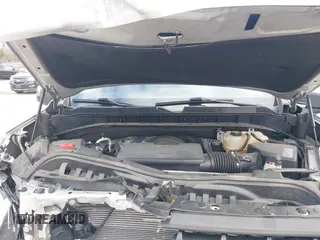 2019 Chevrolet Silverado 1500 LT with VIN 1GCUYDED1KZ111474, listed as a IAAI auction lot 42050470 with 50,851 mi miles. Bid and sale history available at carsss.com. Image 10.