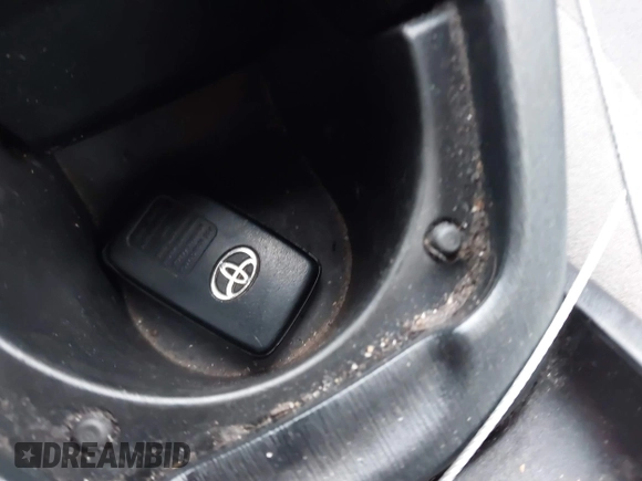 2015 Toyota Prius Four with VIN JTDKN3DU8F0459889, listed as a IAAI auction lot 41532104 with 293,249 mi miles and . Bid and sale history available at DreamBid. Image 11.