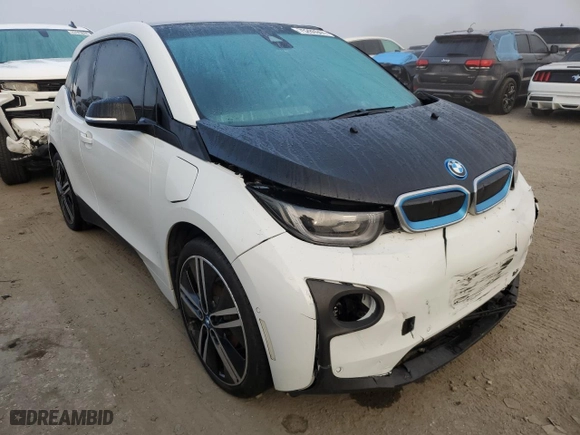 2017 BMW i3 with VIN WBY1Z8C38HV892042, listed as a Copart auction lot 86410354 with 73,573 mi miles and Salvage Title. Bid and sale history available at carsss.com. Image 6.