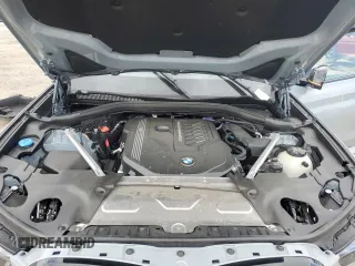 2024 BMW X4 M40i z VIN 5UX43DT05R9U81172, wystawiony jako Copart lot #50378605 z przebiegiem 12 198 mil mil oraz Szkoda całkowita • Salvage title. Historia ofert i sprzedaży dostępna na DreamBid. Obrazek 11.