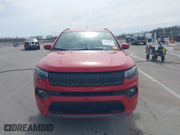 2022 Jeep Compass High Altitude with VIN 3C4NJDCB3NT194315, listed as a IAAI auction lot 41806533 with 15,398 mi miles and . Bid and sale history available at DreamBid. Image 12.