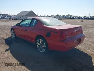 2006 Chevrolet Monte Carlo LT 3.5L z VIN 2G1WM15K369235627, wystawiony jako IAAI lot #37336275 z przebiegiem 175 006 mil mil oraz . Historia ofert i sprzedaży dostępna na DreamBid. Obrazek 3.