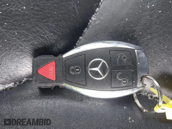 2004 Mercedes-Benz S-Class 5.0L with VIN WDBNG84J84A426875, listed as a IAAI auction lot 41608716 with 0 mi miles. Bid and sale history available at carsss.com. Image 11.