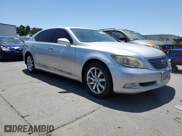2007 Lexus LS 460 L with VIN JTHGL46F875002907, listed as a Copart auction lot 64142945 with 256,970 mi miles and Clean title. Bid and sale history available at DreamBid. Image 4.