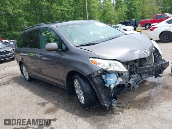 2015 Toyota Sienna Limited with VIN 5TDDK3DC6FS111675, listed as a IAAI auction lot 42240747 with 124,967 mi miles and . Bid and sale history available at DreamBid. Image 1.