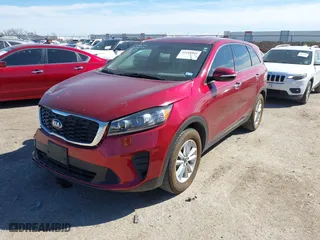 2019 Kia Sorento LX V6 with VIN 5XYPG4A5XKG456080, listed as a IAAI auction lot 41683946 with NaN miles. Bid and sale history available at carsss.com. Image 17.
