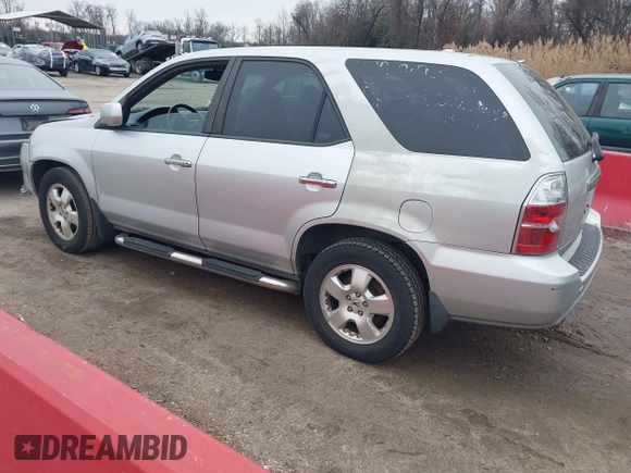 2005 Acura MDX with VIN 2HNYD18225H535783, listed as a IAAI auction lot 41538976 with 192,695 mi miles. Bid and sale history available at carsss.com. Image 3.