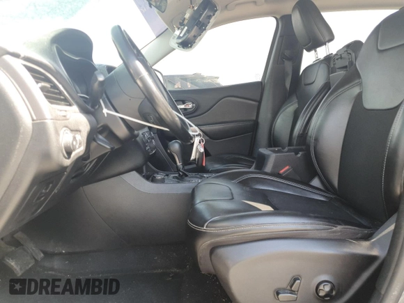 2020 Jeep Cherokee Latitude Plus with VIN 1C4PJMLB5LD501737, listed as a Copart auction lot 56775065 with 118,680 mi miles and Salvage title. Bid and sale history available at DreamBid. Image 7.