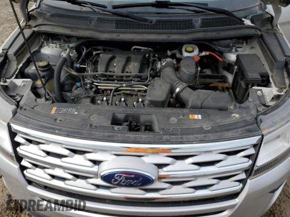 2018 Ford Explorer XLT z VIN 1FM5K7D81JGC69458, wystawiony jako Copart lot #54015705 z przebiegiem 169 783 mil mil oraz Szkoda całkowita • Salvage title. Historia ofert i sprzedaży dostępna na DreamBid. Obrazek 12.