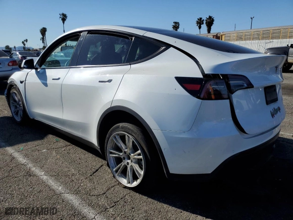 2021 Tesla Model Y Long Range with VIN 5YJYGDEE4MF276330, listed as a Copart auction lot 50217295 with 0 mi miles and Salvage Title. Bid and sale history available at carsss.com. Image 2.