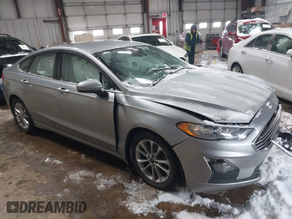 2020 Ford Fusion SE with VIN 3FA6P0HD3LR124660, listed as a IAAI auction lot 41598509 with 108,008 mi miles and . Bid and sale history available at DreamBid. Image 1.