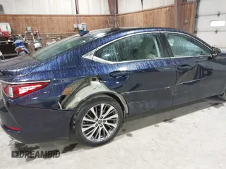 2021 Lexus ES 350 z VIN 58ADZ1B1XMU087881, wystawiony jako IAAI lot #42264527 z przebiegiem 15 273 mil mil oraz . Historia ofert i sprzedaży dostępna na DreamBid. Obrazek 6.