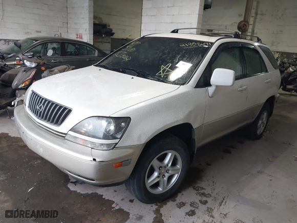 1999 Lexus RX 300 Luxury SUV with VIN JT6HF10U9X0007556, listed as a IAAI auction lot 41858694 with 999,999 mi miles. Bid and sale history available at carsss.com. Image 2.