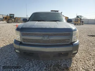 2008 Chevrolet Silverado 1500 LTZ with VIN 3GCEC13J08G189232, listed as a Copart auction lot 50301835 with 177,017 mi miles and Salvage Title. Bid and sale history available at carsss.com. Image 5.