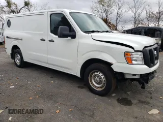 2020 Nissan NV Cargo SV z VIN 1N6BF0KM5LN806590, wystawiony jako Copart lot #78617184 z przebiegiem 147 620 mil mil oraz Szkoda całkowita • Salvage title. Historia ofert i sprzedaży dostępna na DreamBid. Obrazek 4.