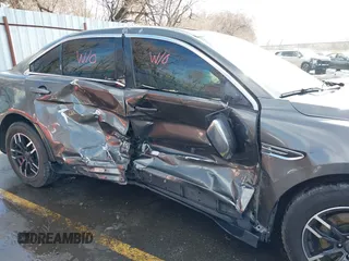 2015 Ford Taurus Limited с VIN 1FAHP2F82FG110285, выставлен на аукционе IAAI как лот 41731926 с пробегом 173 645 миль миль и . История ставок и продаж доступна на DreamBid. Изображение 6.