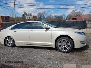 2015 Lincoln MKZ with VIN 3LN6L2G94FR602163, listed as a IAAI auction lot 41889160 with 89,909 mi miles and . Bid and sale history available at DreamBid. Image 13.