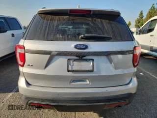 2017 Ford Explorer XLT z VIN 1FM5K7D81HGA03724, wystawiony jako Copart lot #65273065 z przebiegiem 129 554 mil mil oraz Czysty tytuł • Clean title. Historia ofert i sprzedaży dostępna na DreamBid. Obrazek 6.