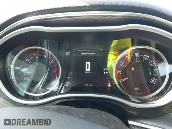 2018 Dodge Challenger R/T with VIN 2C3CDZBT4JH183613, listed as a IAAI auction lot 42736300 with 176,851 mi miles and . Bid and sale history available at DreamBid. Image 7.