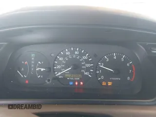 2001 Toyota Camry LE z VIN JT2BF28K110320365, wystawiony jako IAAI lot #41993343 z przebiegiem 211 458 mil mil oraz . Historia ofert i sprzedaży dostępna na DreamBid. Obrazek 7.