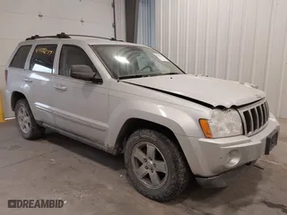 2005 Jeep Grand Cherokee Limited with VIN 1J8HR58235C645218, listed as a IAAI auction lot 41408277 with 161,188 mi miles. Bid and sale history available at carsss.com. Image 1.