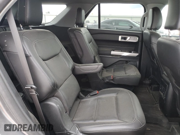 2024 Ford Explorer XLT with VIN 1FMSK8DH2RGA86199, listed as a Copart auction lot 56005575 with 18,083 mi miles and Salvage title. Bid and sale history available at DreamBid. Image 11.