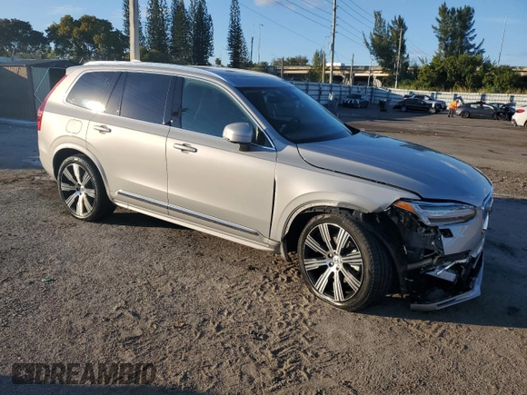 2023 Volvo XC90 Ultimate with VIN YV4062PA4P1988930, listed as a Copart auction lot 86547434 with 19,995 mi miles and Salvage Title. Bid and sale history available at carsss.com. Image 4.