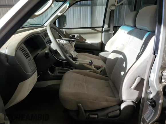 2002 Mitsubishi Montero ES z VIN JA4LS21H32J058330, wystawiony jako Copart lot #83523844 z przebiegiem 186 781 mil mil oraz Szkoda całkowita • Salvage title. Historia ofert i sprzedaży dostępna na DreamBid. Obrazek 7.