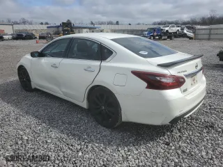 2017 Nissan Altima 2.5 SR with VIN 1N4AL3AP1HC246838, listed as a Copart auction lot 44693685 with 152,895 mi miles and Salvage Title. Bid and sale history available at carsss.com. Image 2.
