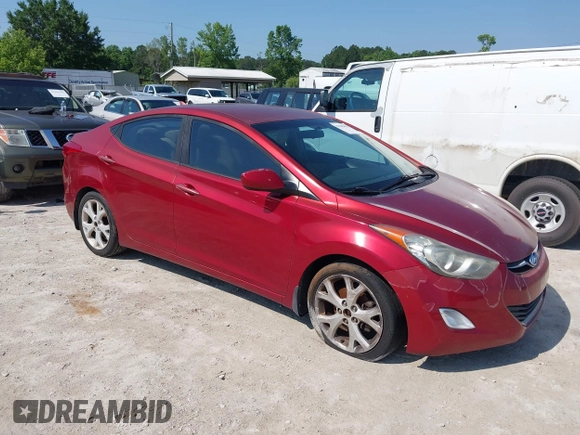 2013 Hyundai Elantra GLS z VIN 5NPDH4AE2DH264759, wystawiony jako IAAI lot #42259613 z przebiegiem 162 881 mil mil oraz . Historia ofert i sprzedaży dostępna na DreamBid. Obrazek 1.