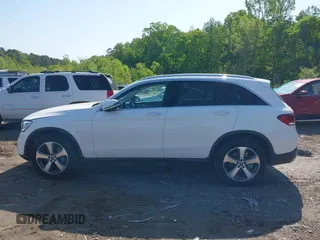 2021 Mercedes-Benz GLC 300 с VIN W1N0G8DB9MF868502, выставлен на аукционе IAAI как лот 41929908 с пробегом 68 958 миль миль и . История ставок и продаж доступна на DreamBid. Изображение 14.