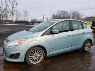 2013 Ford C-Max Hybrid SEL with VIN 1FADP5BU2DL517840, listed as a Copart auction lot 45636215 with NaN miles and Clean Title. Bid and sale history available at carsss.com. Image 1.