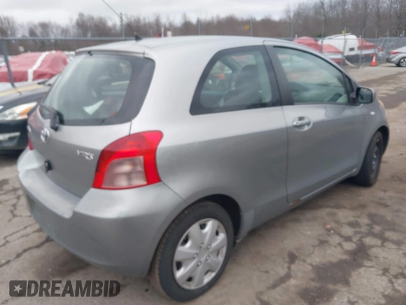 2008 Toyota Yaris with VIN JTDJT923385207634, listed as a IAAI auction lot 41740850 with 206,732 mi miles. Bid and sale history available at carsss.com. Image 4.