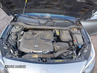 2017 Infiniti QX30 Luxury with VIN SJKCH5CR1HA020547, listed as a IAAI auction lot 41500509 with 64,263 mi miles. Bid and sale history available at carsss.com. Image 10.