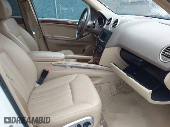 2008 Mercedes-Benz M 550 with VIN 4JGBB72E28A321236, listed as a IAAI auction lot 41720074 with 193,503 mi miles and . Bid and sale history available at carsss.com. Image 5.