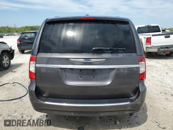 2015 Chrysler Town & Country Touring L z VIN 2C4RC1CG4FR619860, wystawiony jako Copart lot #56395775 z przebiegiem 193 332 mil mil oraz Czysty tytuł • Clean title. Historia ofert i sprzedaży dostępna na DreamBid. Obrazek 6.