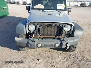 2010 Jeep Wrangler Unlimited Rubicon with VIN 1J4BA6H12AL109611, listed as a IAAI auction lot 40993956 with 151,239 mi miles and . Bid and sale history available at DreamBid. Image 6.