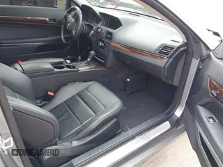 2013 Mercedes-Benz E-Class E 350 with VIN WDDKJ8JB9DF215261, listed as a IAAI auction lot 41634201 with 92,610 mi miles. Bid and sale history available at carsss.com. Image 5.