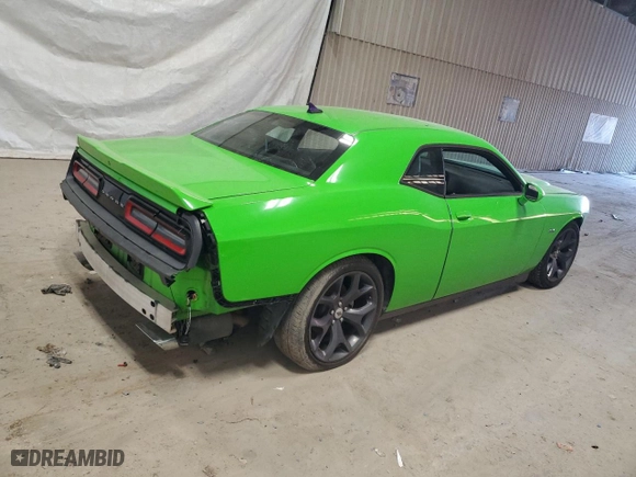 2017 Dodge Challenger R/T with VIN 2C3CDZBT8HH611371, listed as a Copart auction lot 81992474 with 169,398 mi miles and Clean Title. Bid and sale history available at carsss.com. Image 3.