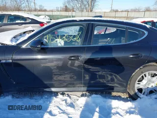 2010 Porsche Panamera S z VIN WP0AB2A78AL063353, wystawiony jako IAAI lot #41592508 z przebiegiem 75 113 mil mil oraz . Historia ofert i sprzedaży dostępna na DreamBid. Obrazek 14.