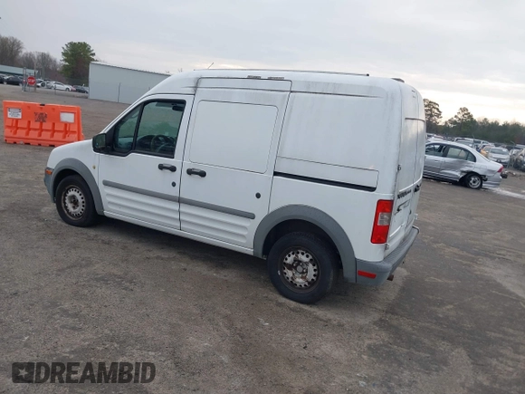 2010 Ford Transit Connect XL z VIN NM0LS7AN4AT016855, wystawiony jako IAAI lot #41872785 z przebiegiem 153 901 mil mil oraz . Historia ofert i sprzedaży dostępna na DreamBid. Obrazek 3.